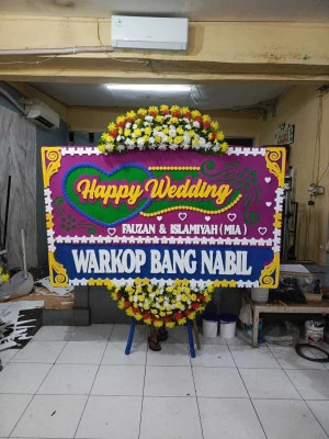 Papan Bunga di Atma Jaya Semanggi